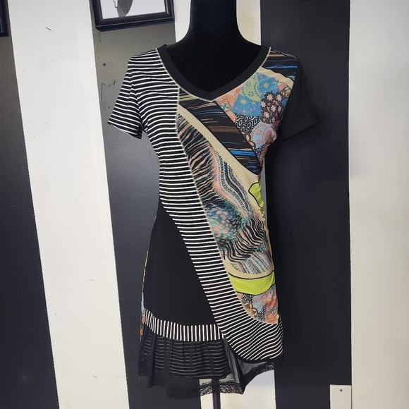 miss nikki Dresses & Skirts - Abstract art to wear dress